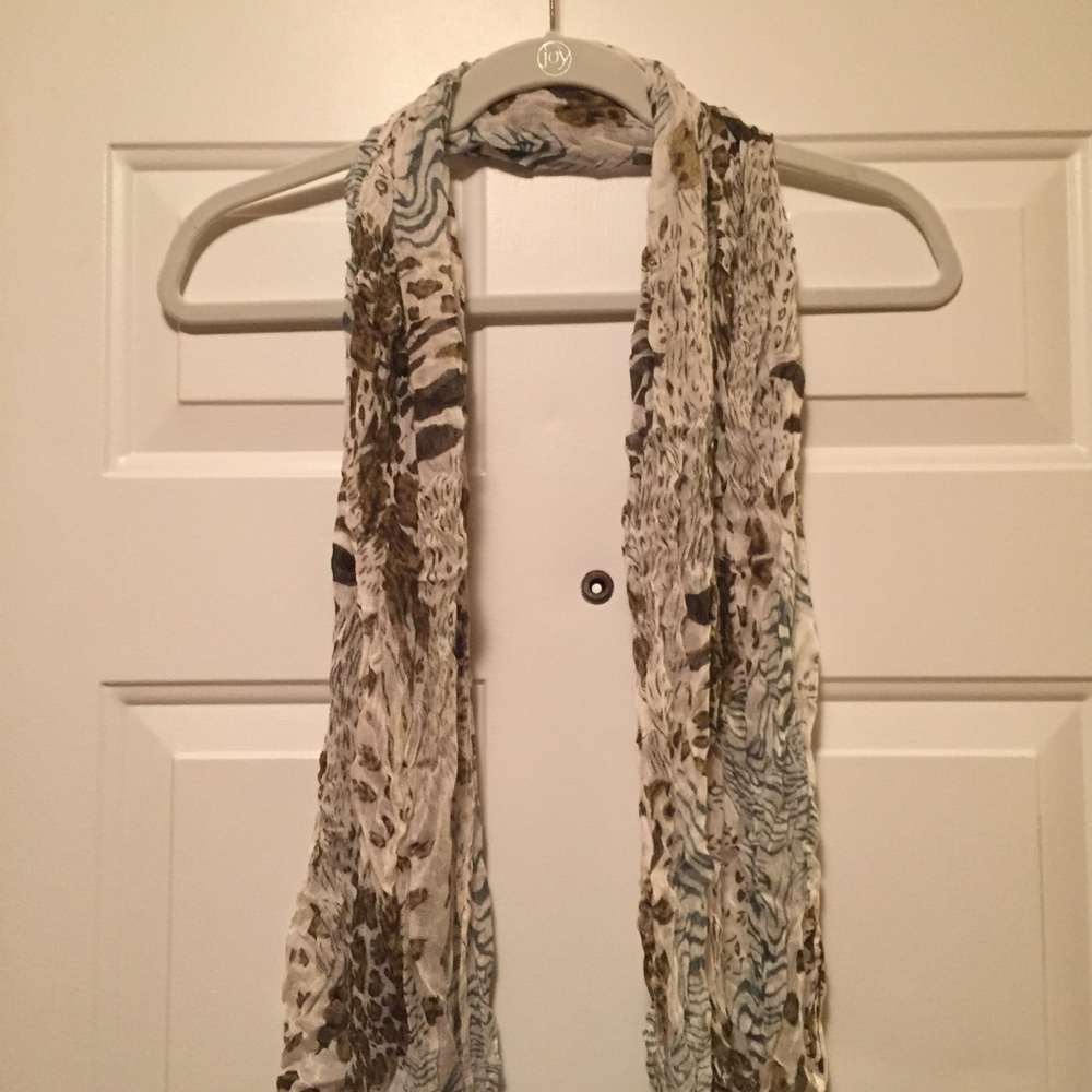 Scarf olive green, blue and transparent white